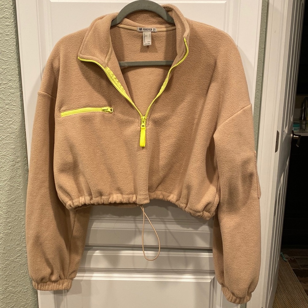 Cropped Quarter Zip Fleece
